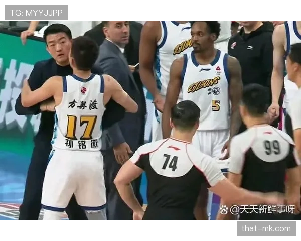 想看懂比赛就搞清楚阻挡犯规如何判罚